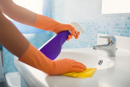 Local short-let cleaning service for Kensington hosts and landlords